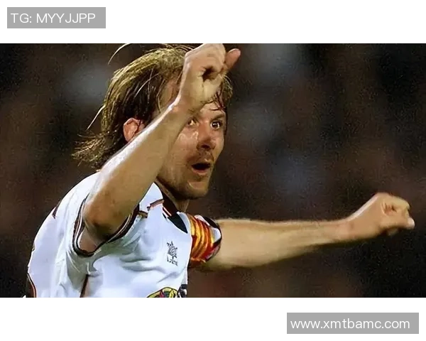 美国足球五大传奇球星的辉煌历程与对足球的深远影响