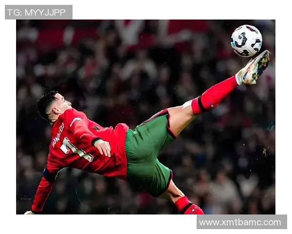 足球传奇与巅峰时刻球星生涯回顾与精彩瞬间深度解析